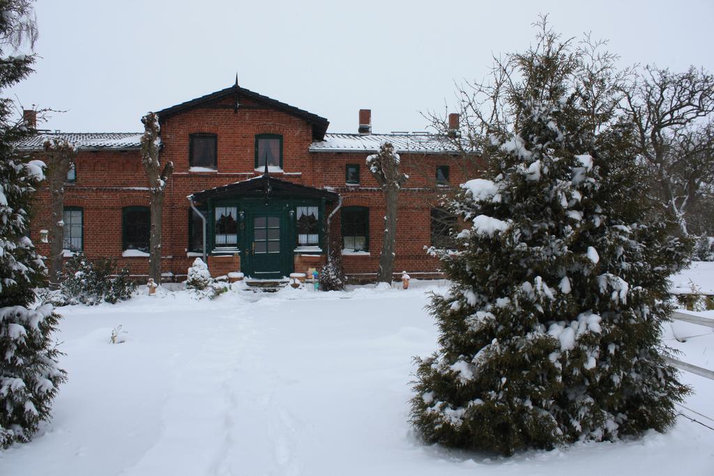 Ferienwohnung Landhaus Questin Alt Bukow Exterior foto